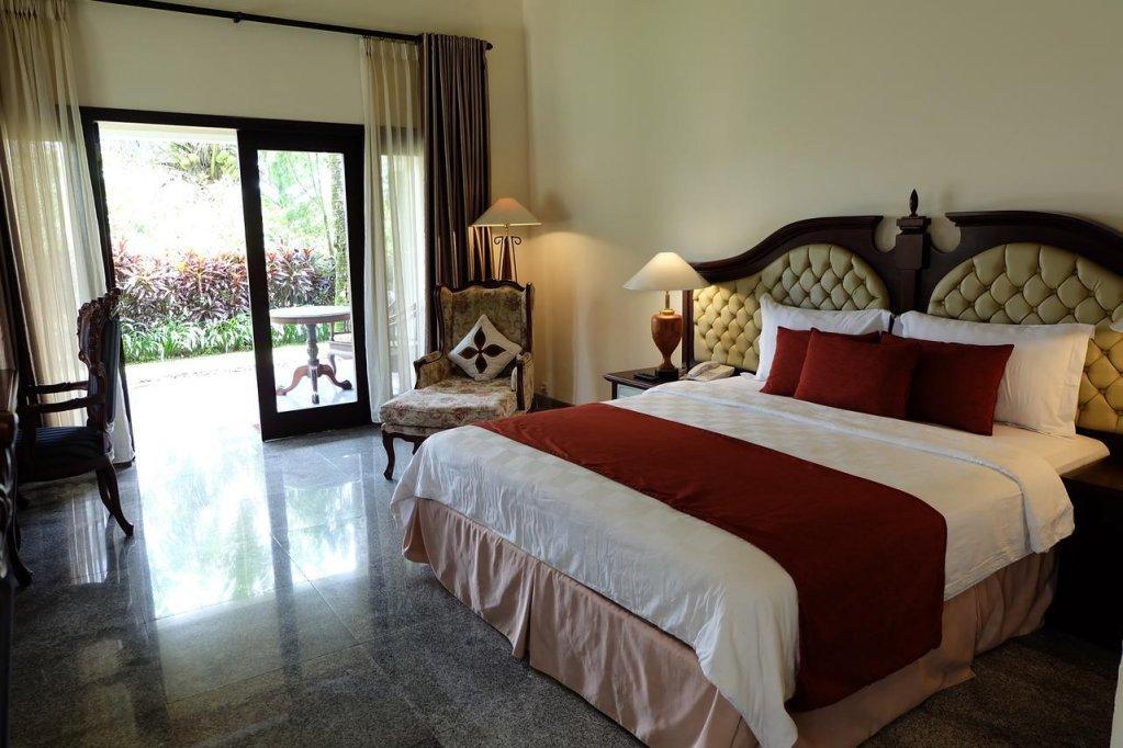 Puri Asri Hotel & Resort Magelang Zewnętrze zdjęcie