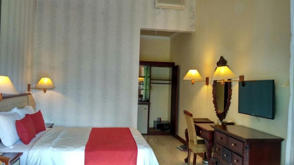 Puri Asri Hotel & Resort Magelang Zewnętrze zdjęcie